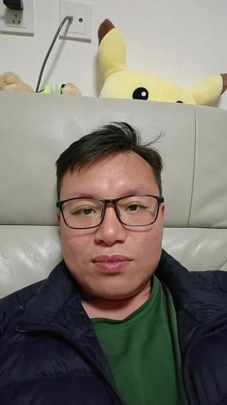 看起来C5已经是很专业的高音了。嗓子都震动到冒烟儿了。#音高 #highc #海豚音