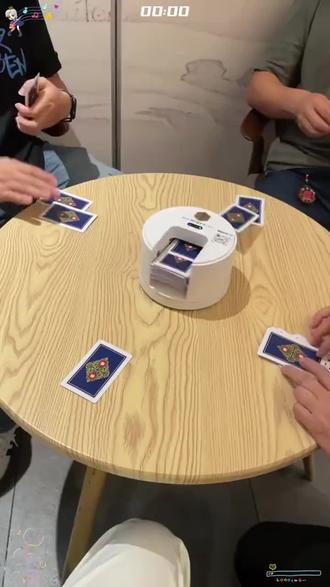 快爪扑克发牌机T1上发式自动发牌掼蛋斗地主牛牛德州扑克发牌器