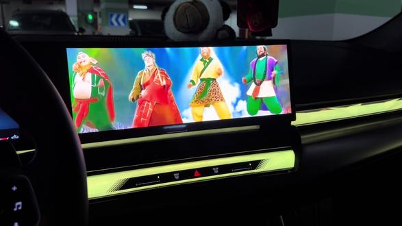 来点不一样的#宝马自制彩蛋#大玩具 #宝马5系