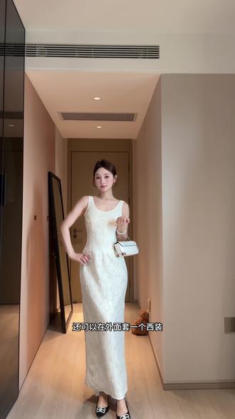 小预算拿下重工连衣裙 #神仙裙子 #连衣裙#无袖连衣裙#白月光女神裙 #礼服裙