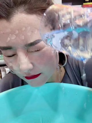 #上热门 @伊藤润二