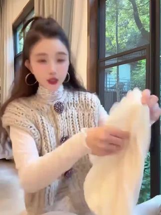 #上衣 洋洋优选-百搭新品木耳边半高领双层纱设计长袖内搭打底衫YY71911  #百搭上衣  #显瘦上衣  #打底衫  #显瘦内搭