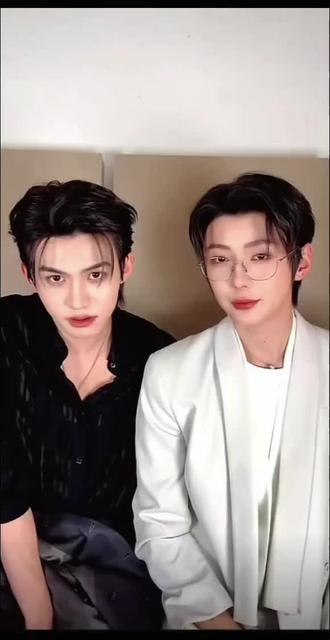 不拆CP满月啦#我的追星日记 #云旗 #郝熠然 #云熠