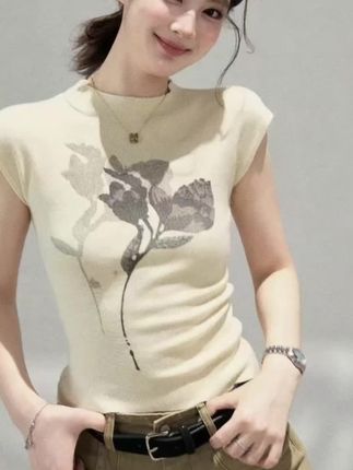 【谢不肉】半高圆领印花休闲短袖针织T恤女夏季韩版修身上衣5905#上热门 #时尚气质穿搭 #好身材好气质 #引领时尚潮流 #穿出你的时尚你的感觉