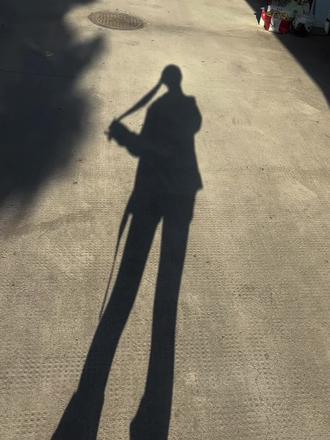 你太低估我了我一直是个勇敢的女孩我可以平静的接受我付出后的无回报也可以接受别人坦然的离开。