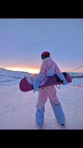 。句号是苦难的结束🔚 滑雪漩涡照豆包ai教程来了!滑雪漩涡豆包ai指令 ai生成雪龙卷特效指令#豆包ai#豆包P图已经nextlevel了#滑雪 #雪山拍照姿势 #徒步登山 滑雪拍照漩涡 滑雪漩涡P图教程 滑雪p图豆包指令 雪圈漩涡照豆包P图指令 雪圈漩涡豆包ai教程P图指令 滑雪拍照怎么拍 滑雪拍照姿势 雪之呼吸招式怎么拍 单板滑雪 双板滑雪 豆包p图指令 ai指令雪龙卷 豆包雪山雪圈P图指令 雪转圈ai 豆包ai指令滑雪