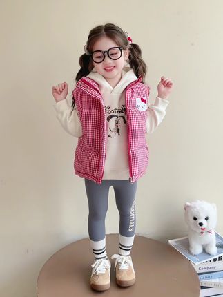 #高品质童装 #生女儿就要这样穿 #萌娃穿搭 #女童马甲 #甜美穿搭