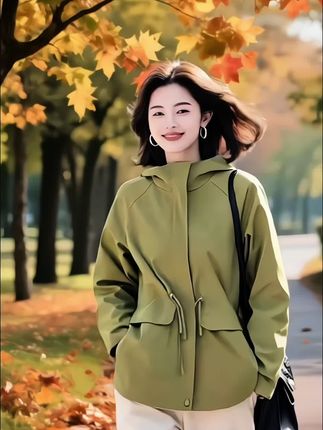 新款独特好看减龄漂亮洋气休闲绿色外套#休闲减龄穿搭 #时尚休闲洋气减龄 #时尚休闲风衣 #早秋显身材平价上衣合集 #早秋显身材平价上衣合集 @DOU+小助手