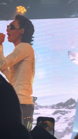 个人solo简直了~#wings #Luosang #live现场 #戒断反应 #香亚热