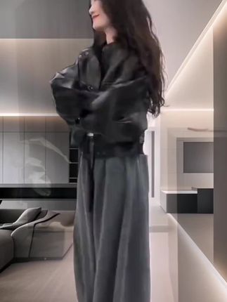 秋季时尚一整套女装2025新款韩版洋气宽松皮外套高腰休闲裤两件套
