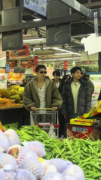 告诉老默~内娱来新人了#奋斗吧人生 #综艺 #建德 #偶遇明星