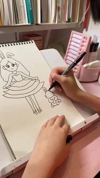 #画公主简笔画 #丙烯马克笔 #丙烯画 流畅不起毛的恩米丙烯马克笔 @DOU+小助手