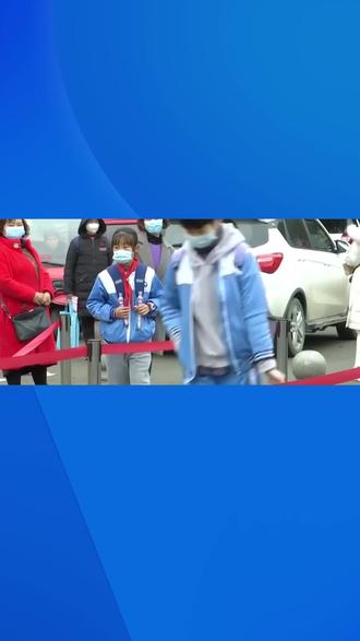 #春假 你以为只有中小学才放春假吗?其实啊,这些学校前几年就开始放了,而且他们放的更狠,放的更早更爽,最长的能达到12天。快来看看吧。#放假 #教育#龙老师 #升学规划