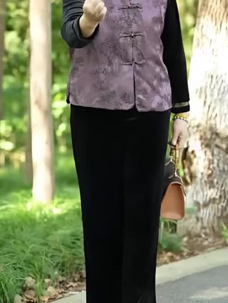 妈妈秋装新中式国风套装女2025新款中老年老奶奶装大码加肥三件套#妈妈套装#新中式套装#国风套装#奶奶装#妈妈三件套