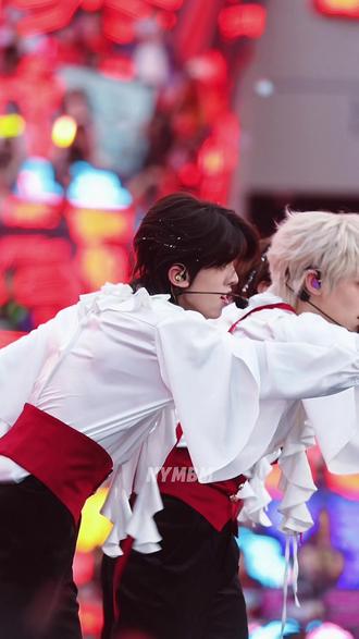 妈妈的小腰~
#左航 #直拍 #无所谓计划 #新年音乐会