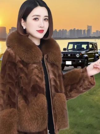 冬季新款~优雅气质毛领外套,时尚短款,#优雅气质女装冬季时尚大衣外套,轻盈保暖,奢华不臃肿!