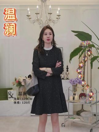 现货,布灵布灵的秋冬连衣裙,上身时尚又气质#连衣裙 #秋冬穿搭 #气质优雅
