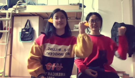 能力有限 只有上肢🤧很喜欢主CP 就是误会太多 太🐶🩸
主CP搞纯爱 副CP纯爱搞
#重新爱上你 #petergolf #他泰#手势舞