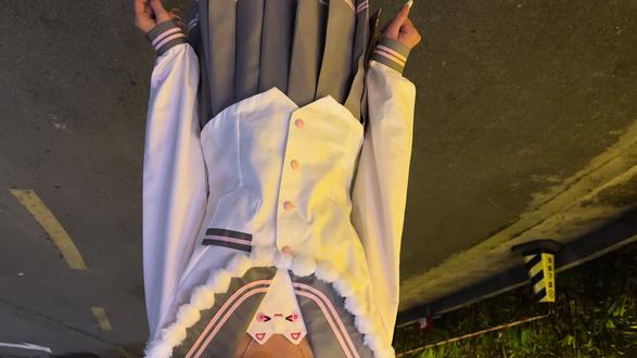 颠倒的世界 由我来拨乱反正#水手服#跺脚反转