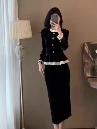拉夏贝尔复古法式轻奢优雅套装女秋季收腰显瘦遮肚撞色丝绒两件套