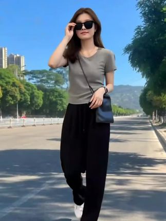 #上热门 太美了#显瘦套装 #夏季穿搭 #谁穿谁好看