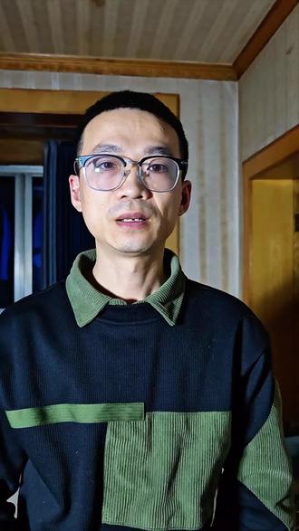 三次左转就等于右转,所有的山重水复,终将殊途同归。#励志正能量 #人生就是一场修行 #一切都是最好的安排 #讨论 #关关难过关关过 @DOU+小助手