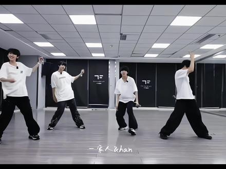 我太喜欢这个4人组了#桂瑞奇文 #桂瑞奇文麻将桌 #对面的女孩看过来 #桂瑞 #奇文