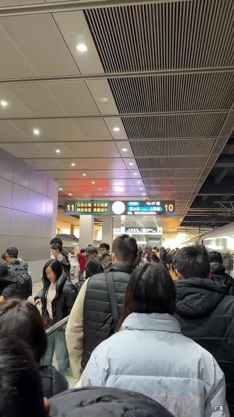 来上海跨年! 推荐一下超正宗又有氛围的宁波小酒馆 #甬间里 #甬间里徐家汇店 #新店开业 #上海跨年 #晚饭吃什么