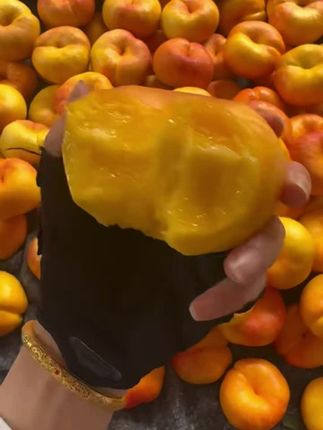 正宗蒙阴彩虹蟠桃7-7即将下市,错过又是一年!#优质农产品 #口感特别好 #抖音助农扶农 #我为家乡农产品代言 #强烈推荐