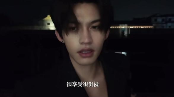 #旗闻趣事 真诚永远是必杀技,这么真的@云旗Yunqi 说一辈子太虚,但我也是真的很专一,很长情!