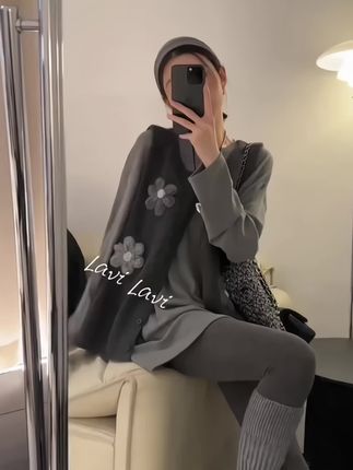 剪吊带最快的一次!!妥妥韩剧女主走进现实即视感! 洋气又保暖的三件套上身也太高级太减龄了吧!还有一种文艺又清新的少女感,完全不会勒肚子,不管是日常出门还是上班都可以!#孕期穿搭 #韩系穿搭 #简约穿搭 #减龄穿搭 #慵懒风穿搭