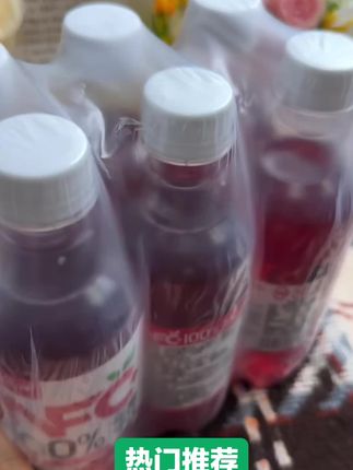 车厘子汁添加NFC果汁,6瓶一箱每瓶369ml,拒绝香精色素,酸爽滋味,好喝不贵。#车厘子液 #含NFC成 #一箱六瓶 #香精无入 #色素未加