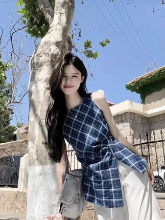 #不规则设计 #收腰显瘦穿搭 #时尚气质穿搭 #性感穿搭