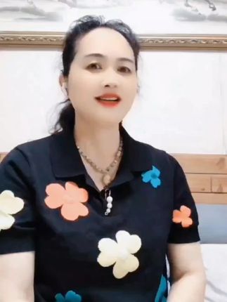 在平凡的日子里挣扎,我放下了世界放下了自己,年轻夫妻老来伴,就是放不下老公,你明知道按了三个支架,每天还抽那么多烟,希望你好好珍惜身体……