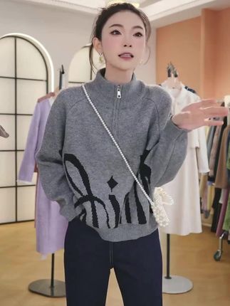 欧货2025秋冬新款高级感灰色图案长袖针织毛衣女宽松上衣