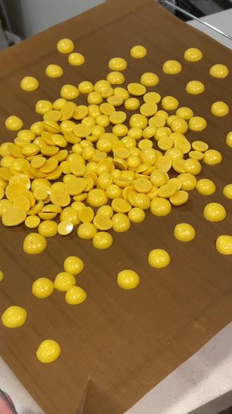 自制宠物零食——羊奶溶豆
#宠物烘焙 #宠物零食 #蛋黄溶豆 #溶豆 #自制宠物零食