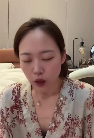 你说你讨厌被骗 可你骗我的时候也没有心软||你游刃有余的话里有对我的真心吗#异国恋#杨怼怼