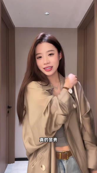 轻薄防晒风衣夏季新款松弛感罩衫宽松显瘦中长款外套#防晒风衣#夏季穿搭#风衣穿搭#显瘦防晒衣