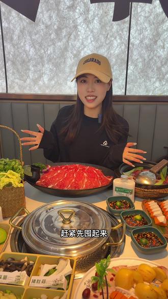 星悦广场椰乡四季49当100用,单次还可以用两张#椰乡四季 #星悦广场 #佛祖岭 #没有什么是一顿火锅解决不了 #椰乡四季椰子鸡