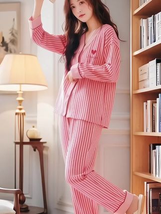 #粉丝投稿秋季服装测评 #爱上了贝拉风秋季夹克叠穿 #大骨架女生真的不能穿甜美风吗 #秋季微胖穿搭测评 #粉丝投稿秋季服装测评