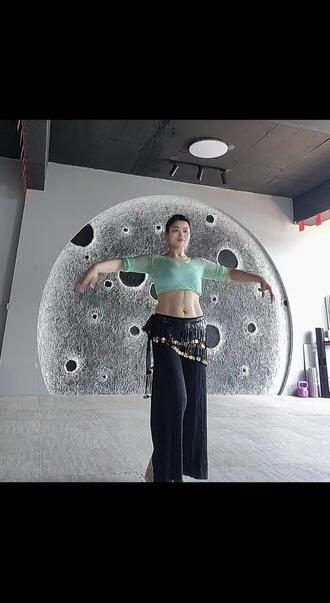 #学摆胯
重复去做一件事
也是需要能量的