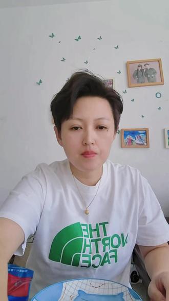 #妈呀太香了 #上热门 #俄式熏鱼 @抖音创作小助手 一次“勇敢”的尝试,🤢🤢🤢🤢🤢🤢