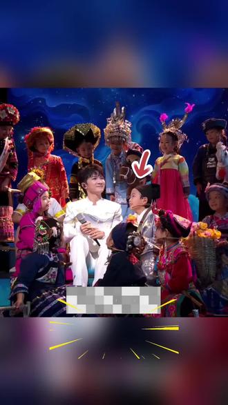 小明终于穿上汉服了#民族服饰 #汉服