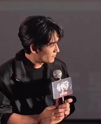 这样理解的,这样演出来的,观众也是这样想的,演到观众心里了,真好!#朱一龙#惊蜇无声