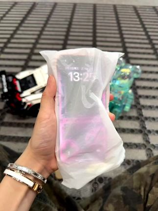 肤感材质磁吸壳!这价还带有高清镜头膜,一用一个不吱声~#高级感 #这个手机壳真的长在我心巴上了 #爱了爱了 #买它