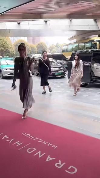 公主到了杭州君悦酒店啦,本人太美了!#盈公主 #女性智慧