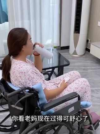 专为久坐老人设计的#减压垫 ,充气调节软硬,分散身体压力#好物推荐 #夏季必备 #好物推荐🔥