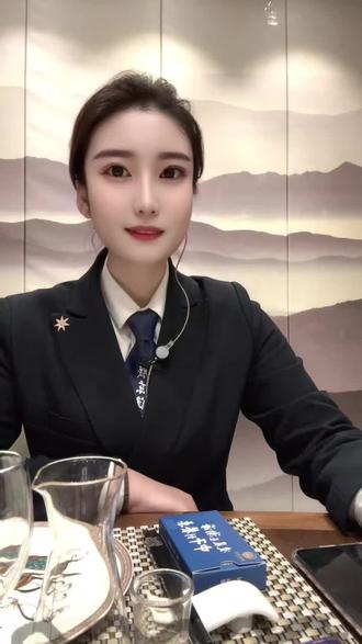 应班主任要求,给孩子录制一段家长寄语,那就借助这个机会简单说几句!