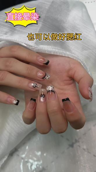 #美甲款式 #美甲款式 裸色腮红可以直接晕染哦