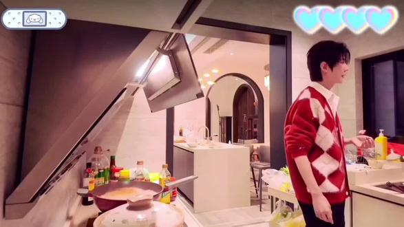 ✧云熠vlog✧之年夜饭制作及品尝~提前预祝大家新年快乐呀(,,>᎑<,,)##郝熠然 #云旗 #云熠#上热门 #上热门抖音小助手